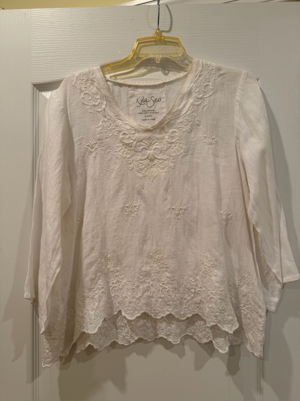Kyla Seo handmade Women's White Embroidered V-Neck Linen Top